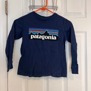 Patagonia Kids P-6 Logo Long Sleeve Graphic T-Shirt Navy Blue XS 5-6